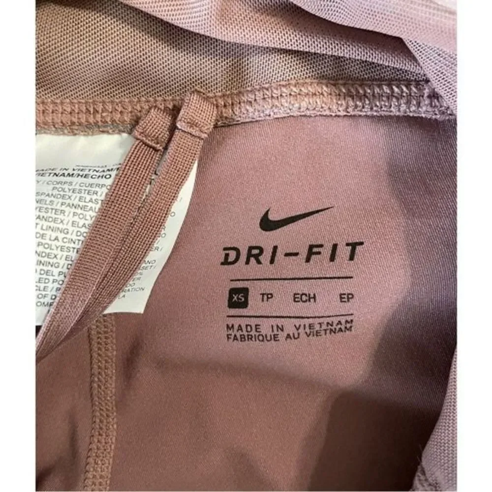 Nike Lux Racer Crop‎ Smokey Mauve Rose Size XS Dri-Fit